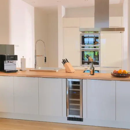 Waterview Cloud***** شقة Sellin (Rugen)